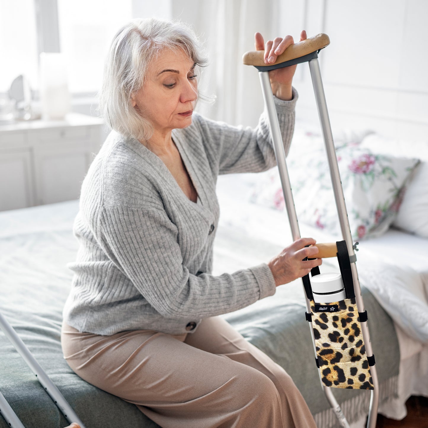 SpringSeaon Water-Proof Crutch Storage Bag- Lightweight Universal Crutches Pouch Accessories